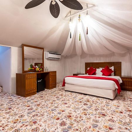 Regency Sealine Camp Hotel Mesaieed Exterior photo