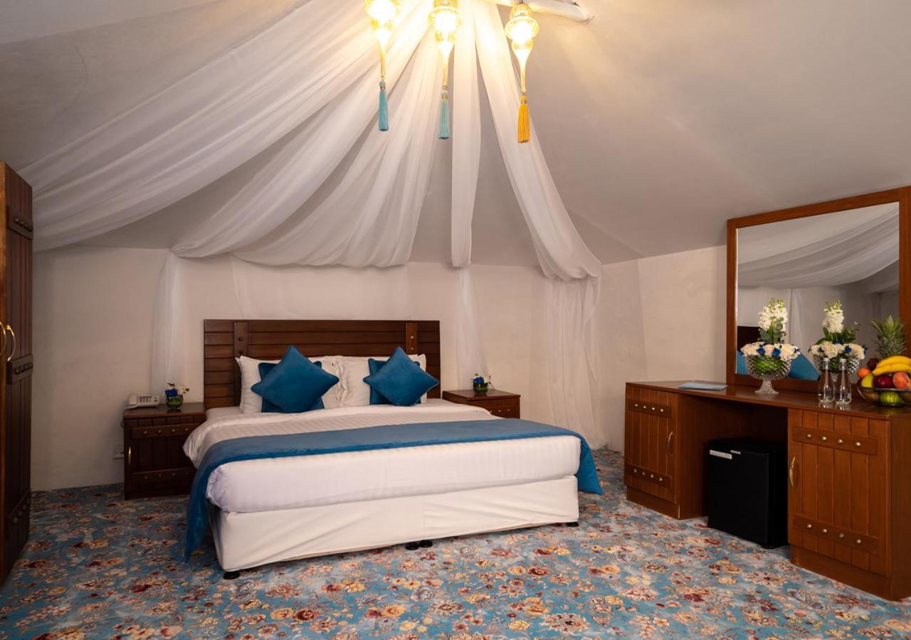 Regency Sealine Camp Hotel Mesaieed Exterior photo