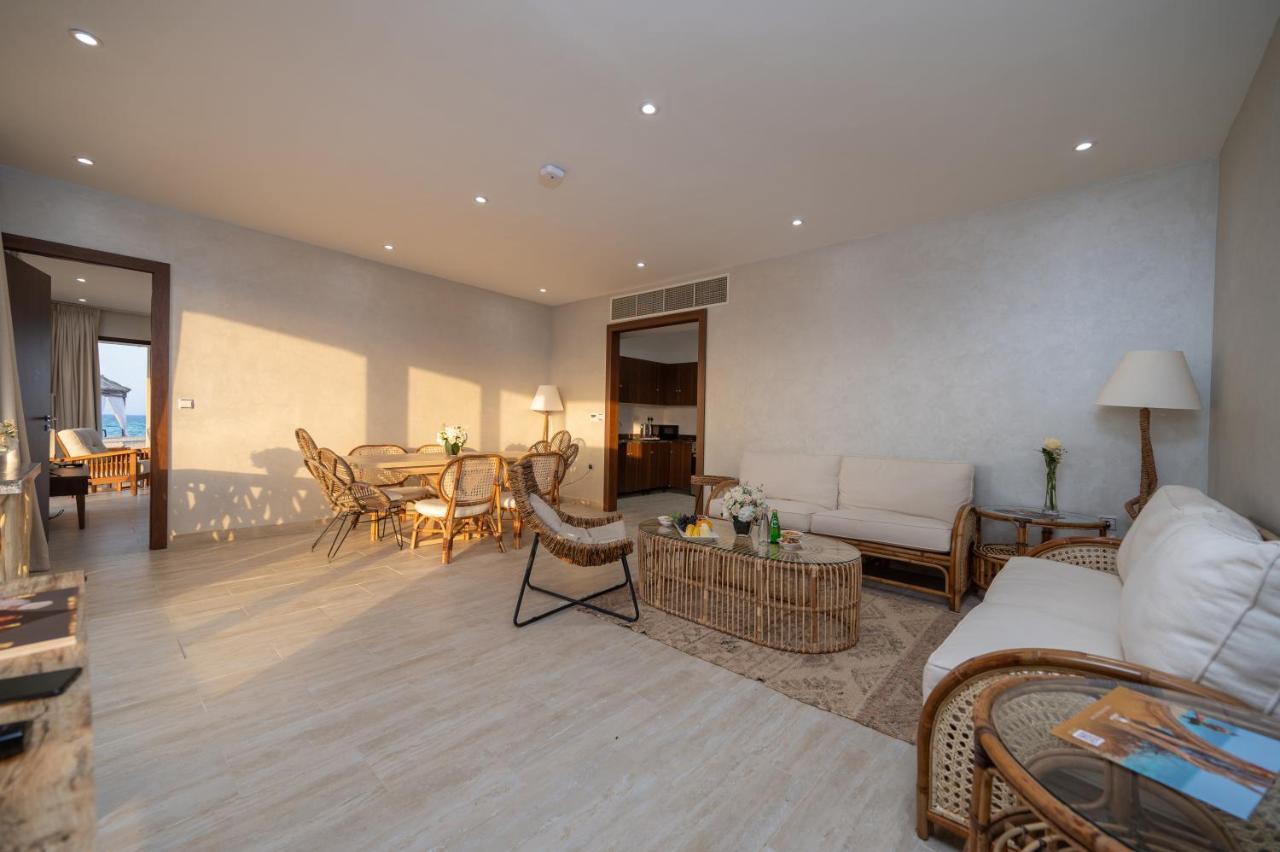 Regency Sealine Camp Hotel Mesaieed Exterior photo
