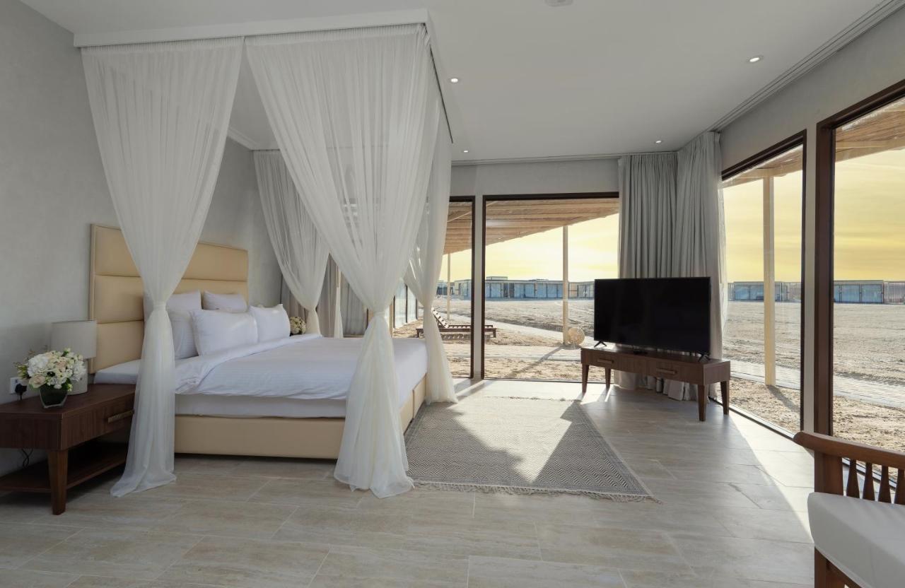 Regency Sealine Camp Hotel Mesaieed Exterior photo