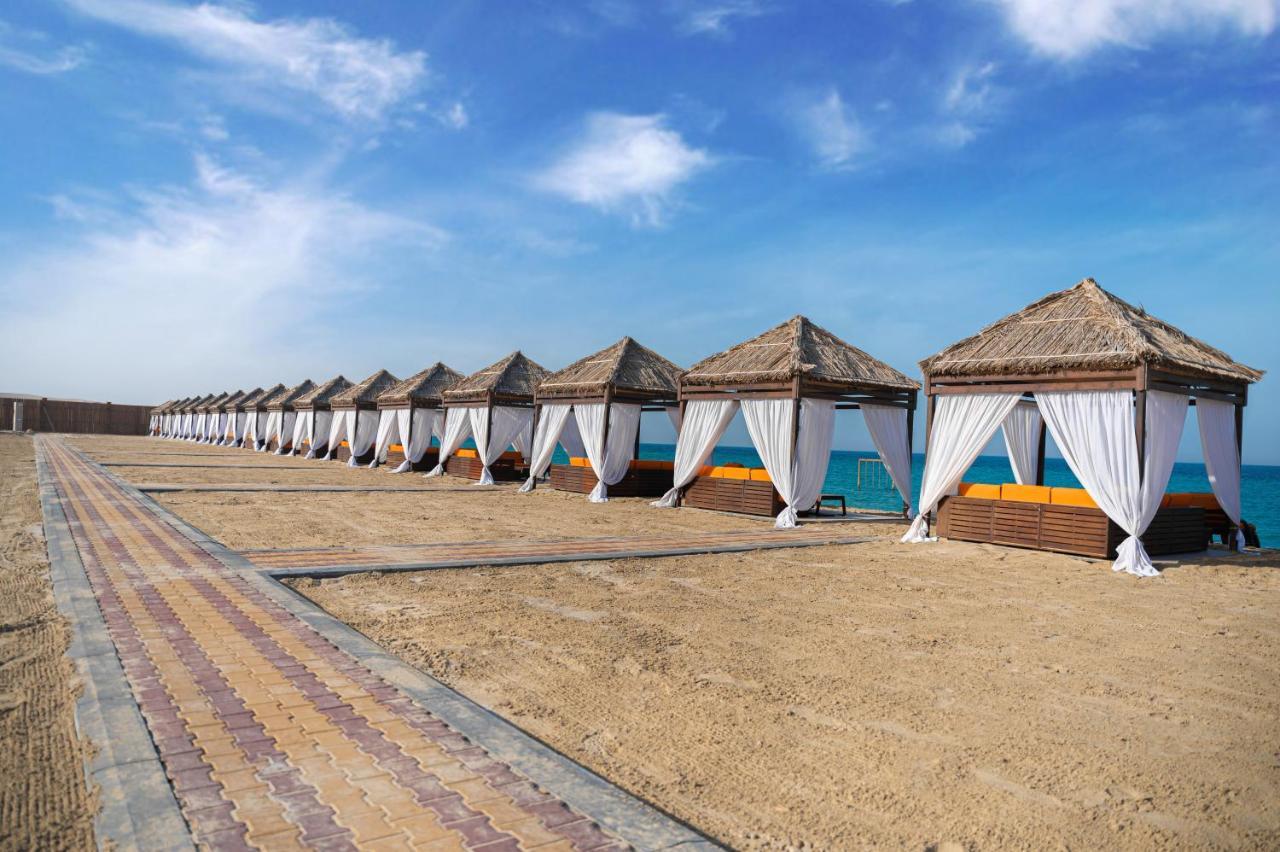 Regency Sealine Camp Hotel Mesaieed Exterior photo