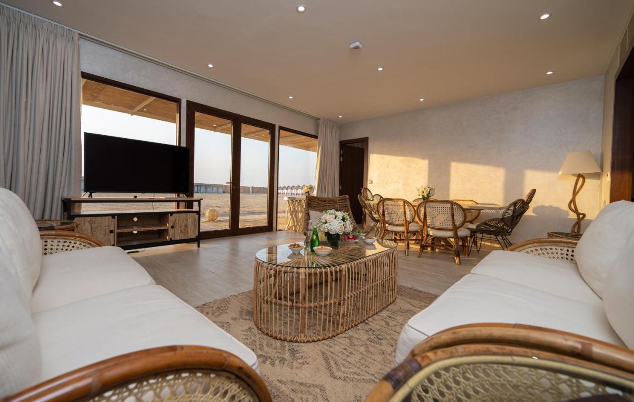Regency Sealine Camp Hotel Mesaieed Exterior photo