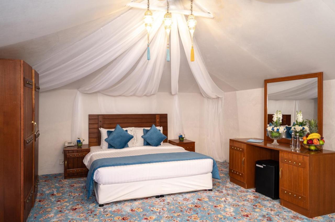Regency Sealine Camp Hotel Mesaieed Exterior photo