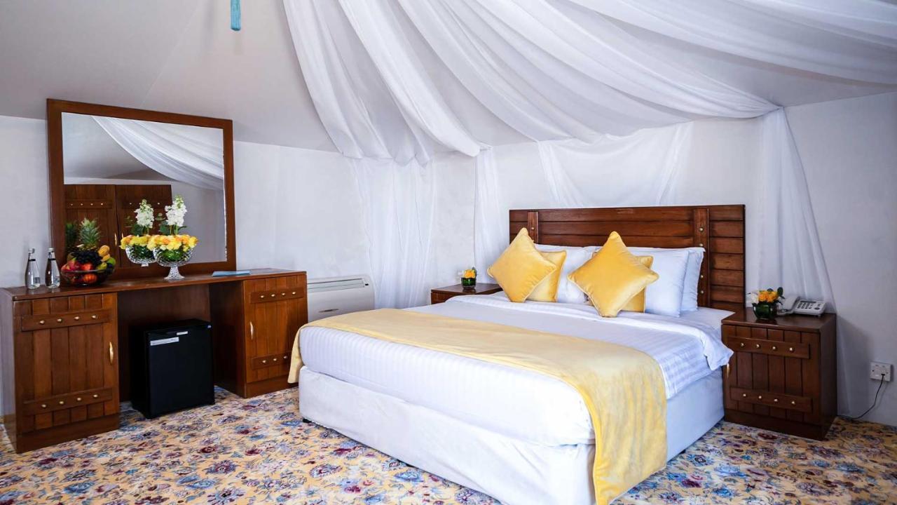 Regency Sealine Camp Hotel Mesaieed Exterior photo