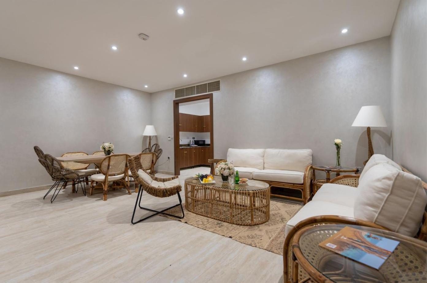 Regency Sealine Camp Hotel Mesaieed Exterior photo