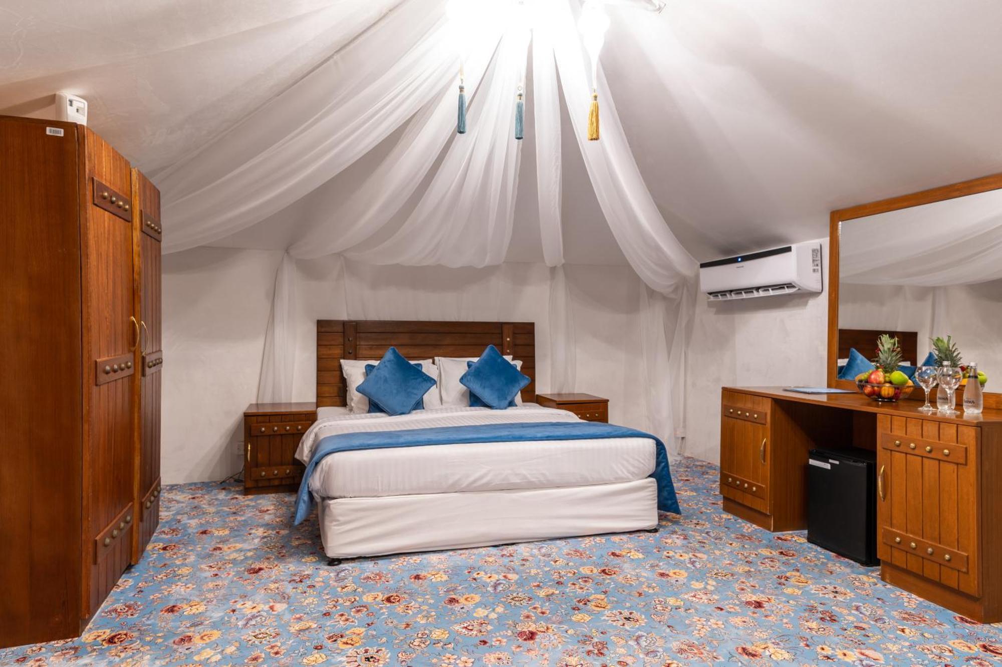Regency Sealine Camp Hotel Mesaieed Exterior photo